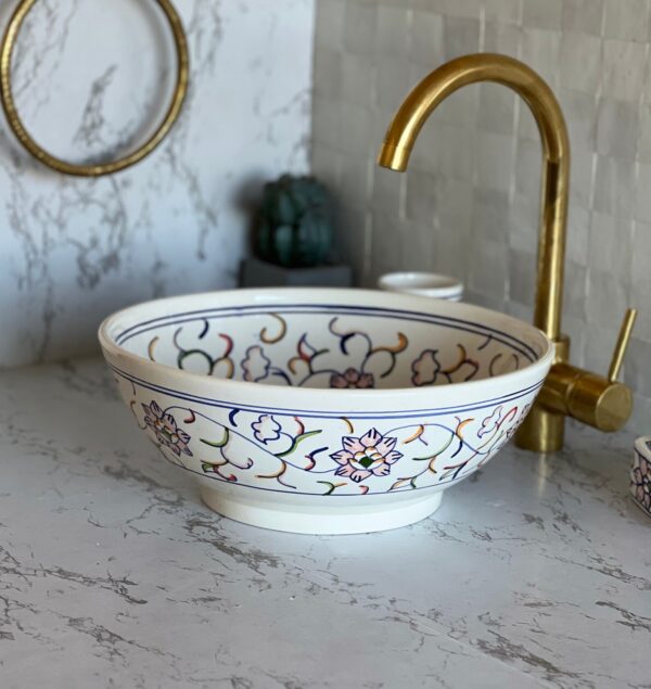 Vasque en céramique fait main – Lavabo marocain authentique avec finition artistique – Image 4